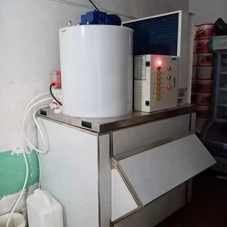 1噸片冰機交付廣東深圳某自助餐